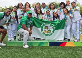 El Rugby femenino logra la primera medalla de plata para el departamento de La Guajira en los primeros Juegos Nacionales de la Juventud.