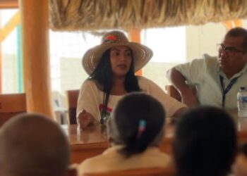 Durante dos días, la senadora Martha Peralta Epieyú cumplió una amplia agenda de trabajo en el municipio fronterizo de Maicao.