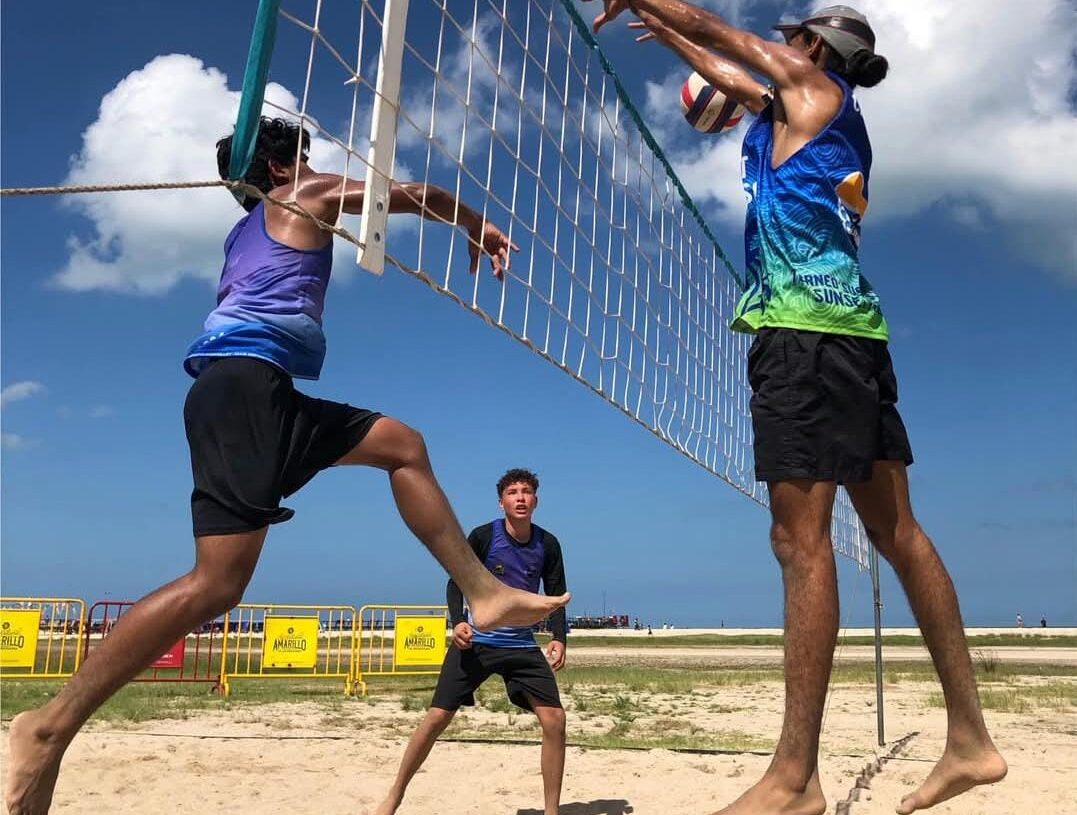 Tercera Copa Interclubes de Navidad de Voleibol Playa: un éxito deportivo en las playas en las Riohacha.