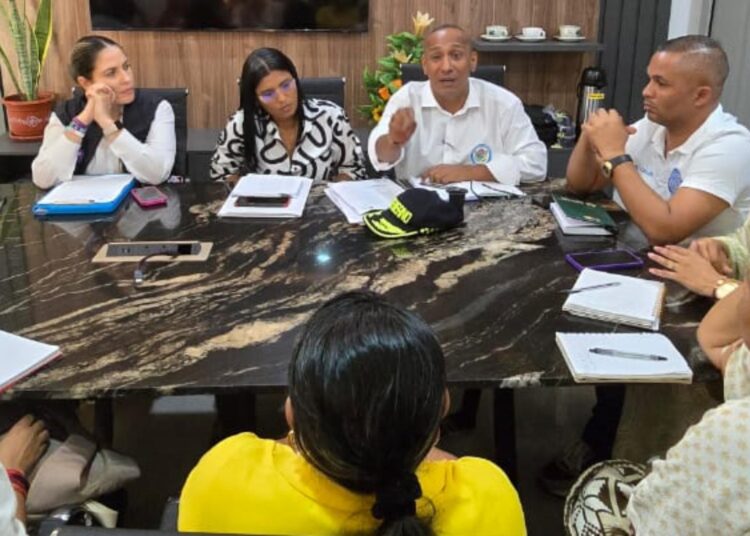 Alcaldía de Uribia, Registraduría Nacional y Defensoría del Pueblo impulsan jornada de identificación para garantizar derechos en 2025