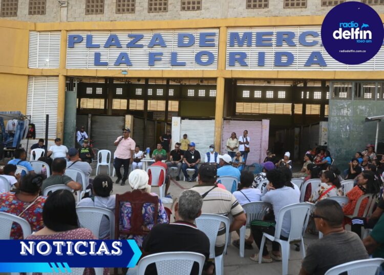 Uribia avanza en la recuperación del espacio público con la reubicación ordenada de comerciantes y transportistas