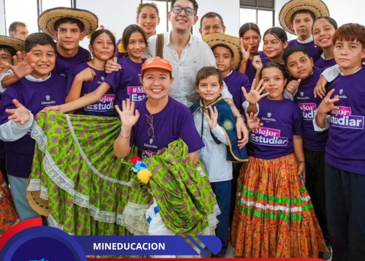Después de años de olvido, Ministerio de Educación entrega la ampliación de Colegio Universidad en el municipio de Sardinata