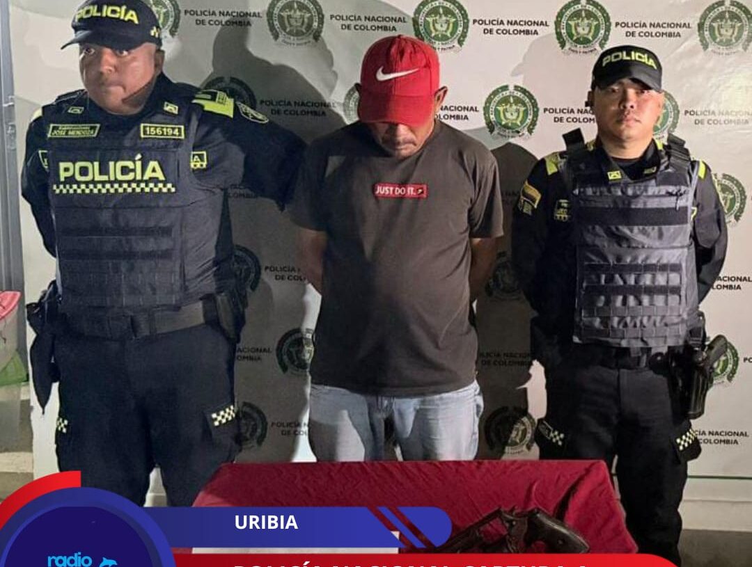 Policía Nacional captura a ciudadano por porte ilegal de arma de fuego en Uribia.