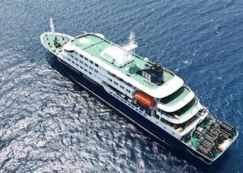 «Somos personas, no solo noticia»: el clamor de los pasajeros atrapados en el crucero afectado por el hantavirus