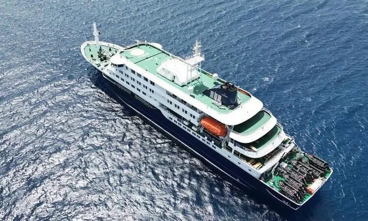 «Somos personas, no solo noticia»: el clamor de los pasajeros atrapados en el crucero afectado por el hantavirus