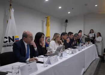 De la Espriella, Atlas Intel y los otros procesos que avanzó el CNE antes de elecciones.