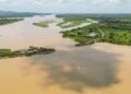 Gustavo Petro se va de la Presidencia sin resolver la crisis de inundaciones en la Mojana y la falta de agua en La Guajira.