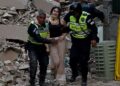 Qué se sabe de los dos fuertes terremotos que sacudieron la costa central de Venezuela causando muertes y daños en Caracas y sus alrededores